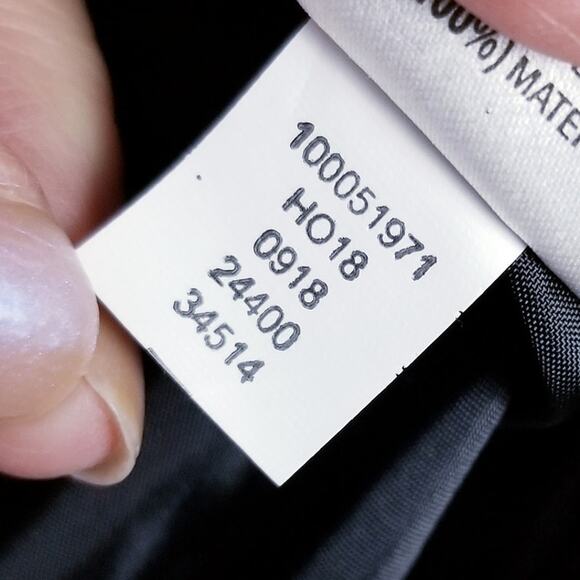 bar III Silver Metallic Puffer Jacket - Small - Picture 15 of 15